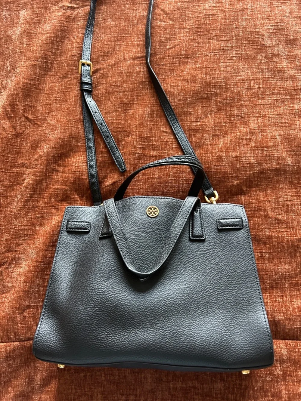 Tory Burch classic tory
